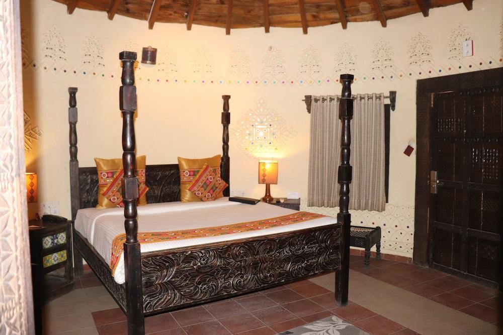 Regenta Resort Bhuj By Royal Orchid Hotels Limited Eksteriør billede