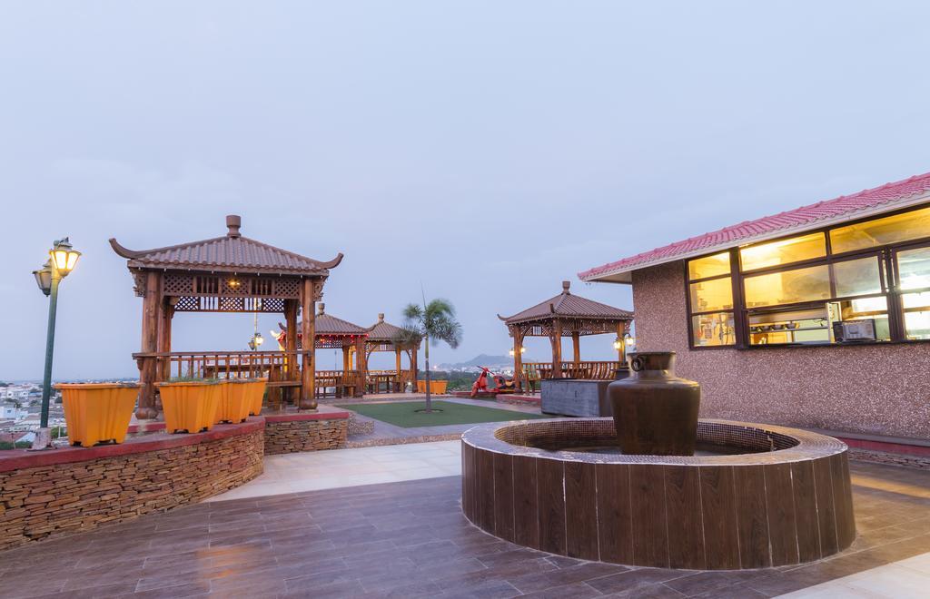 Regenta Resort Bhuj By Royal Orchid Hotels Limited Eksteriør billede