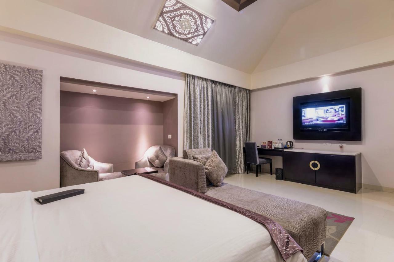 Regenta Resort Bhuj By Royal Orchid Hotels Limited Eksteriør billede